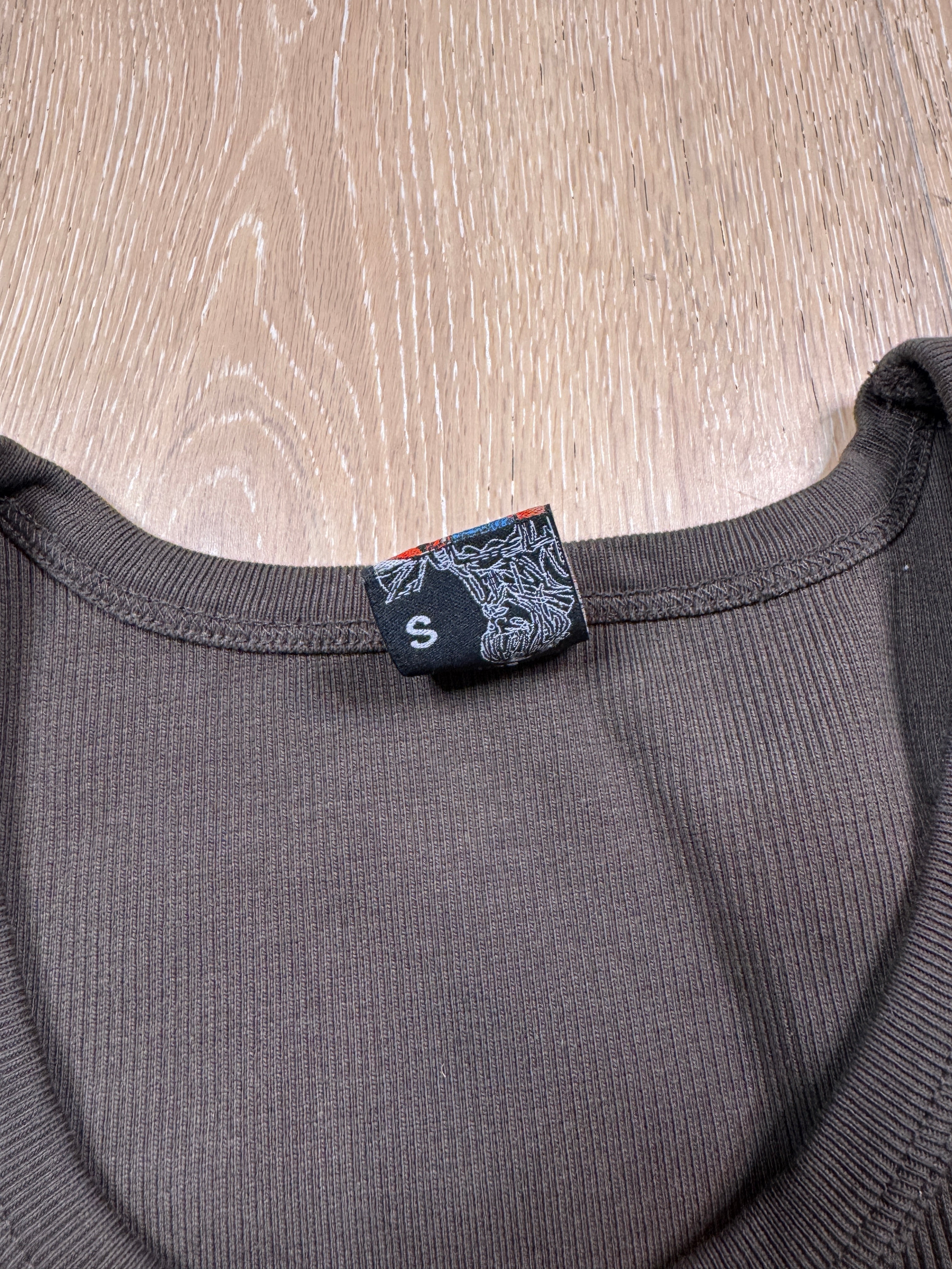 Derschutze Embroided vest